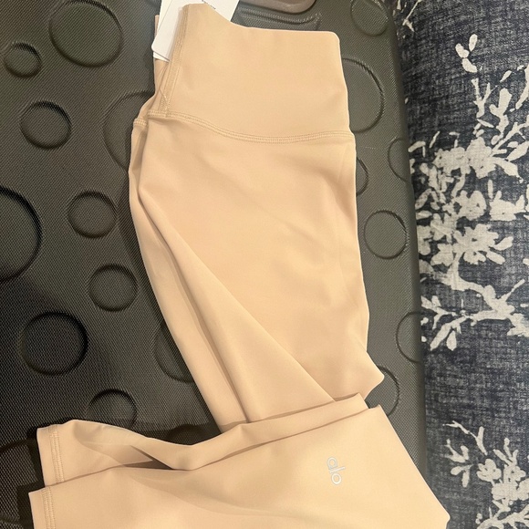 BRAND NEW Alo Airlift High Waist 7/8 Leggings - Picture 9 of 9